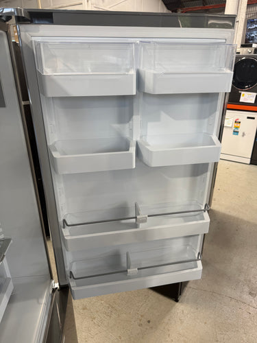Factory second Fisher & Paykel 413L Bottom Mount Fridge Model: RF442BRPX6 - Second Hand Appliances Geebung